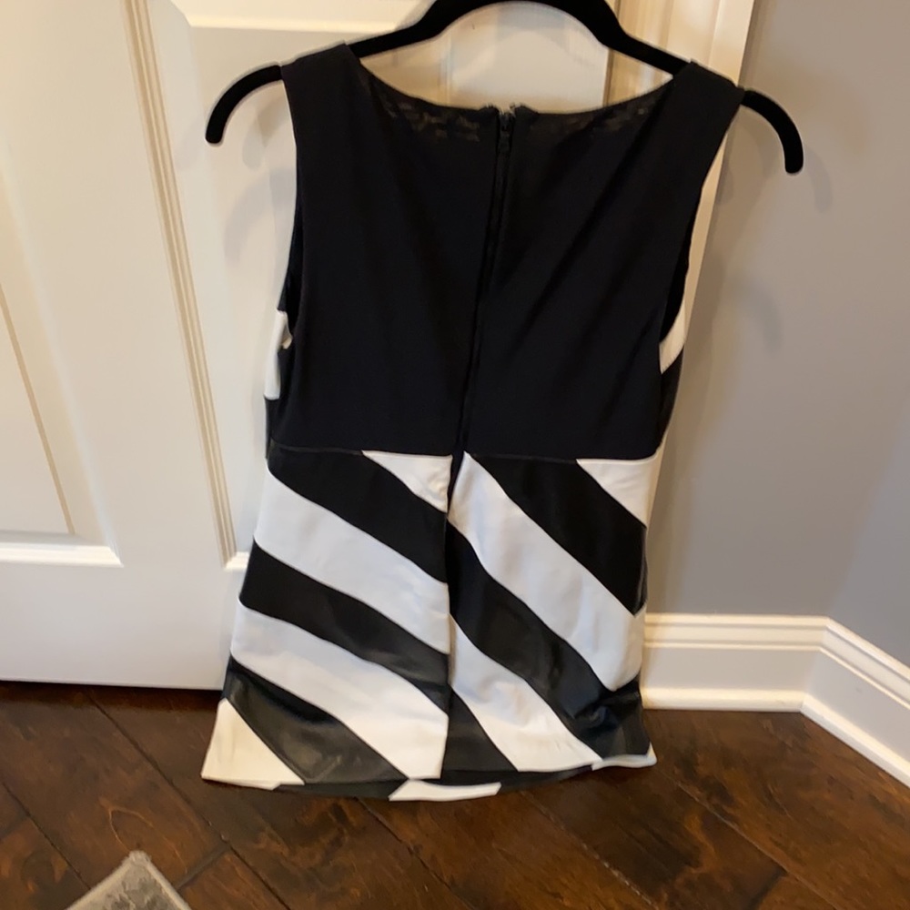 NWT RARE Alice & Olivia Leather Dress - Picture 6 of 9